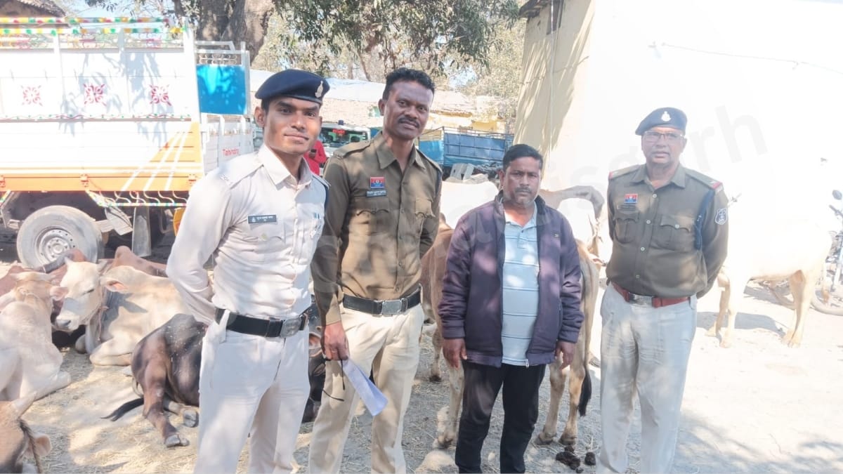 1001539995 रायगढ़ पुलिस ने तस्करों पर चलाया आपरेशन शंखनाद
