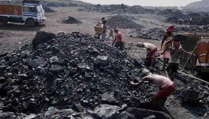 1001567680 CG News कोयला घोटाला: ‘टाइप्ड बयान’ विवाद में कोर्ट का बड़ा फैसला, ACB-EOW चीफ समेत 3 अफसरों पर याचिका खारिज