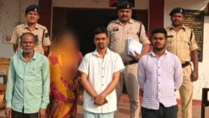 1001639176 दहेज प्रताड़ना व पहली पत्नी रहते दूसरी शादी करने वाला पति सहित 4 आरोपी गिरफ्तार थाना मुलमुला पुलिस की त्वरित कार्यवाही