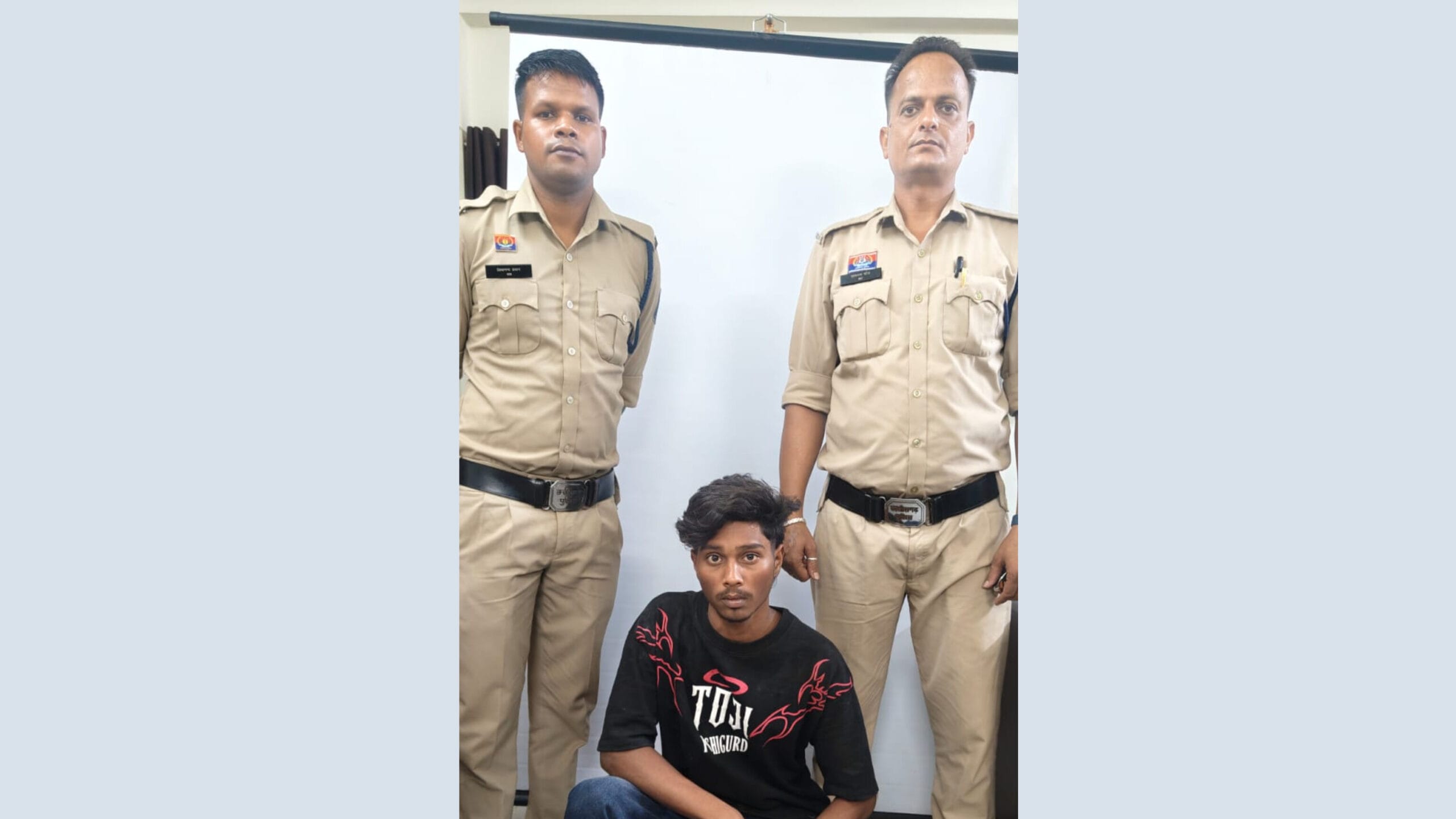 1002111570 scaled नाबालिग को दूसरी बार भगाया जूटमिल पुलिस ने बालिका किया दस्तयाब